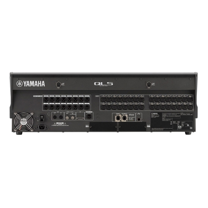 Bàn Mixer Yamaha QL5