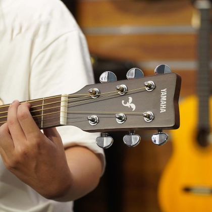 Đàn Guitar Acoustic YAMAHA FG800M