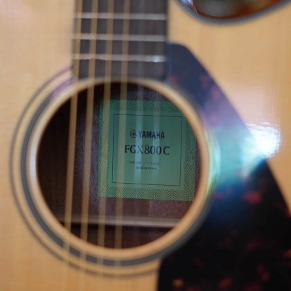 Đàn Guitar Acoustic YAMAHA FGX800C