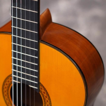 Đàn Guitar Classic YAMAHA C80