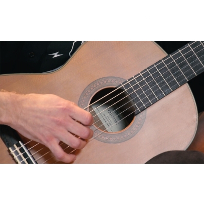 Đàn Classic Guitar YAMAHA CG122MC