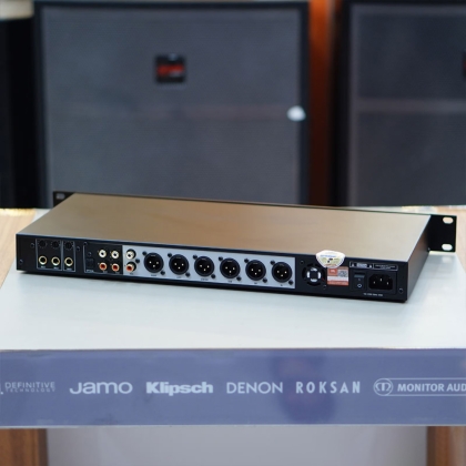 Vang số JBL KX180A